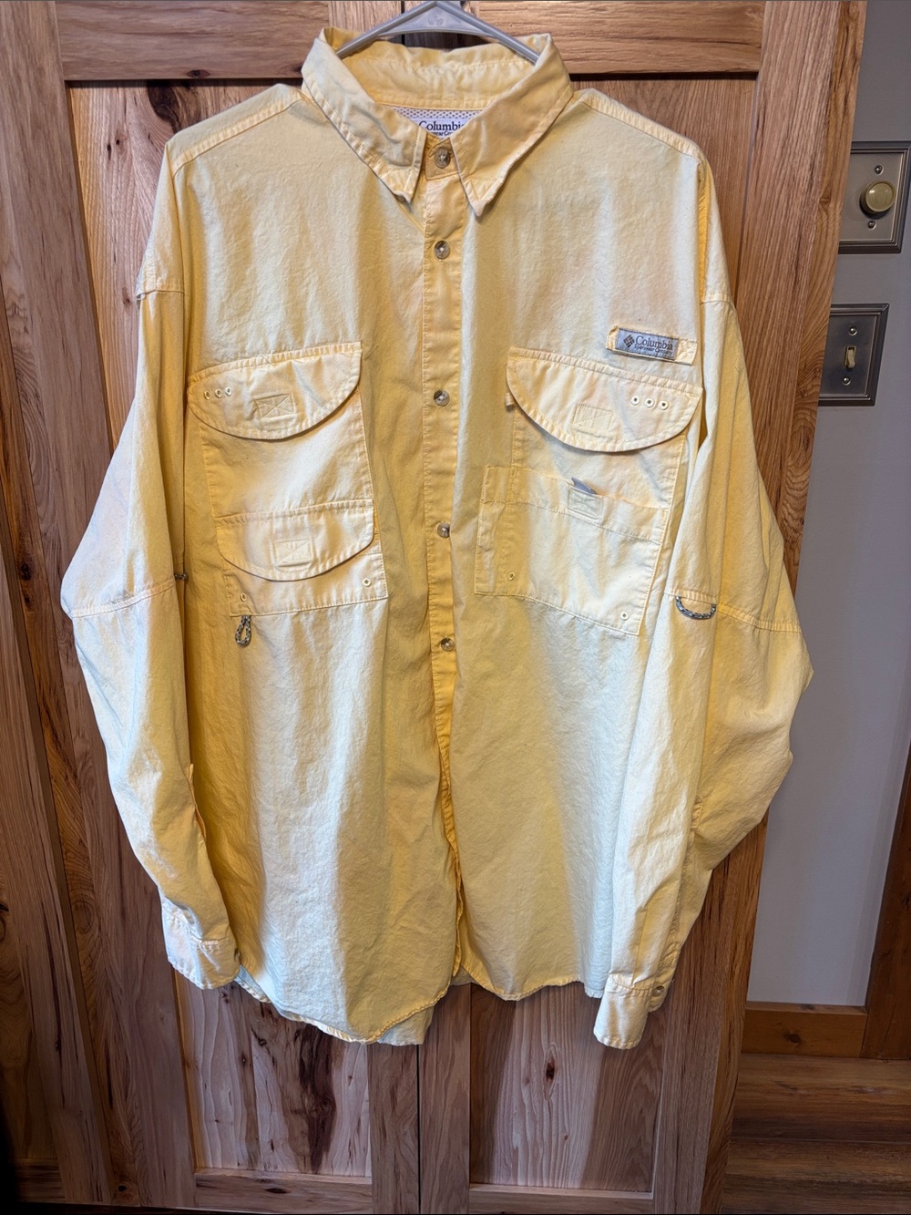 Columbia Men's Light Yellow Performance Shirt